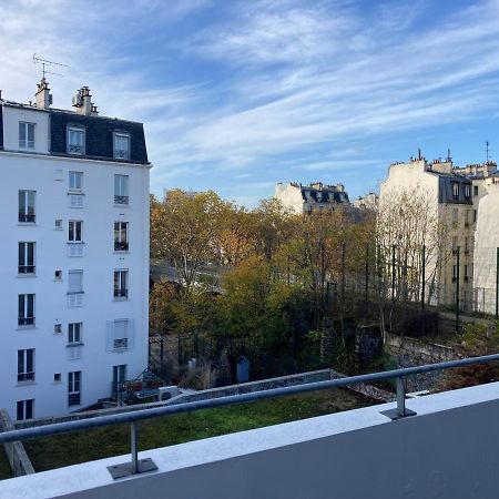 Entire Apartment With Terrace Paris Extérieur photo