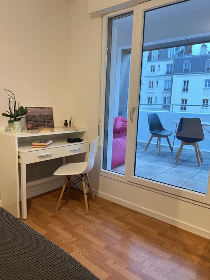 Entire Apartment With Terrace Paris Extérieur photo
